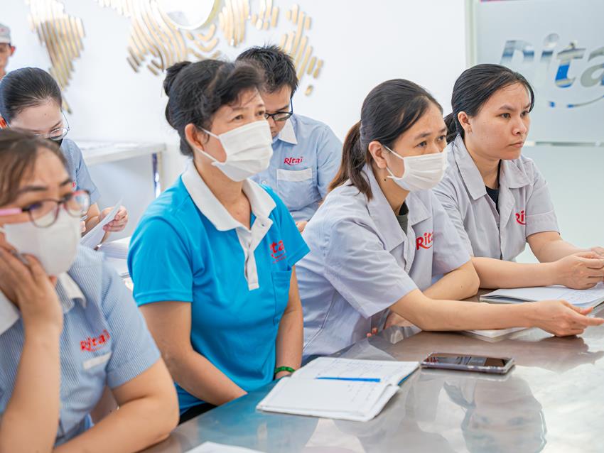 Prioritizes Workplace Safety 6