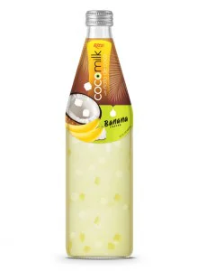 Cocomilk with nata de coco banana